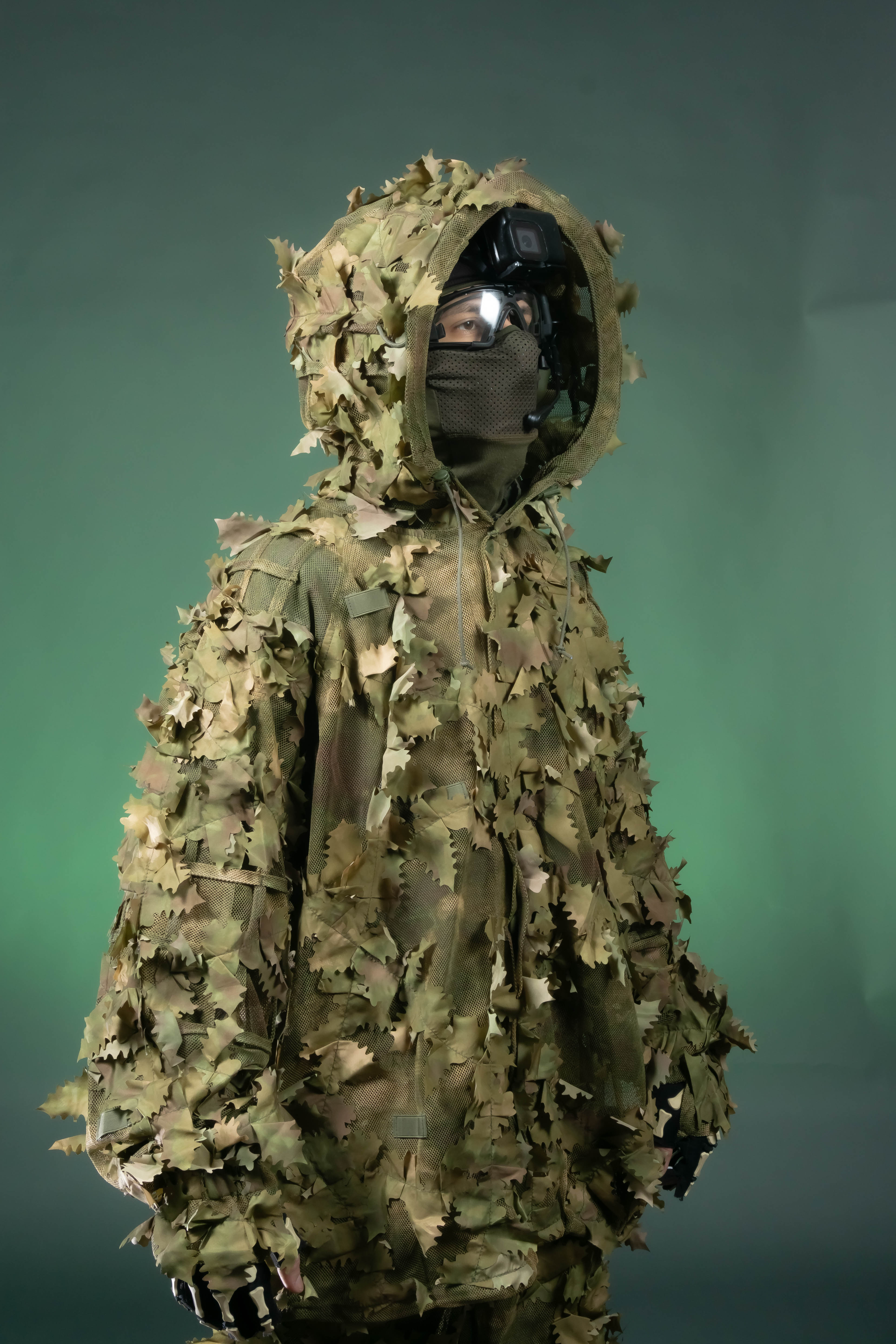 Alder Leaf Suit