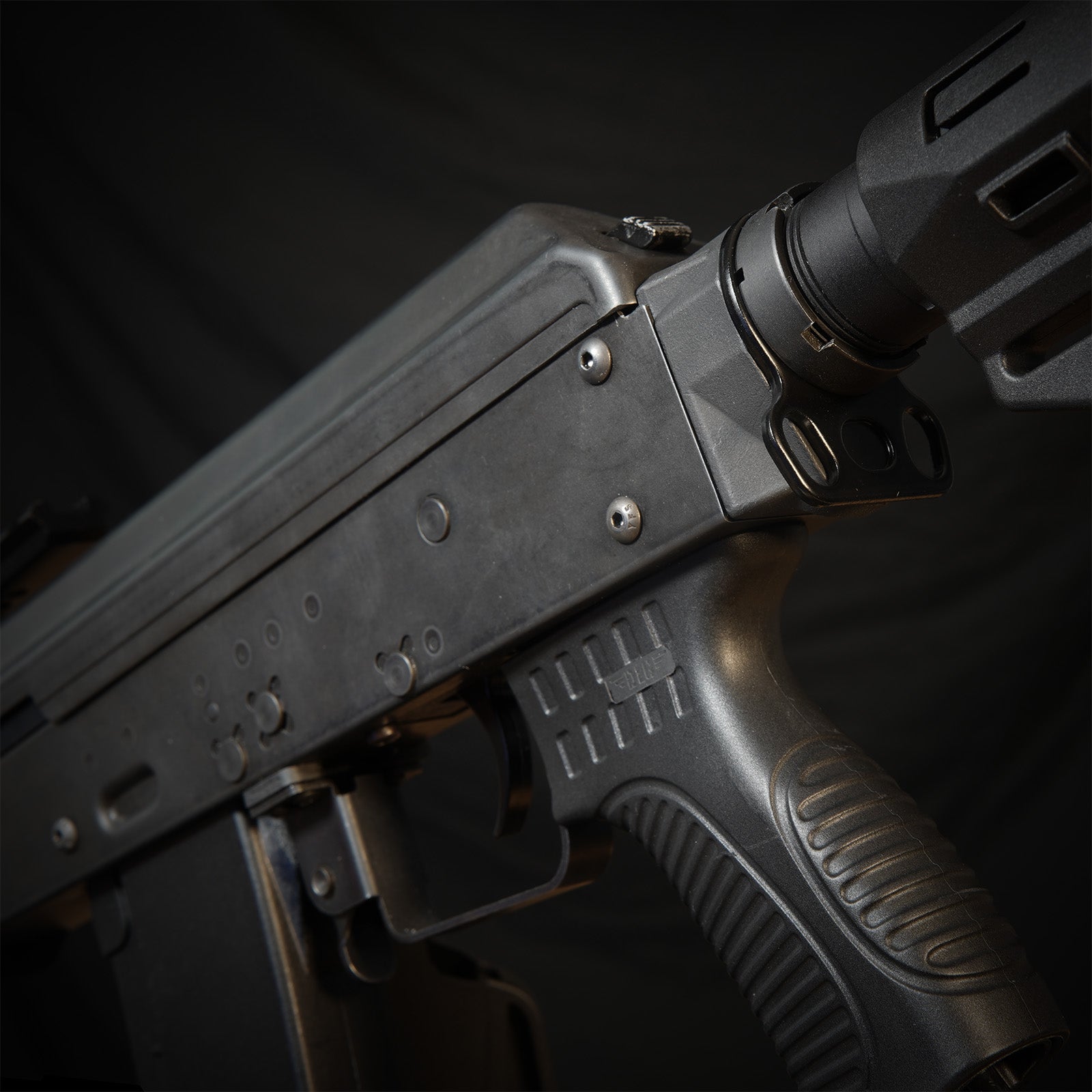 MTW AK-105
