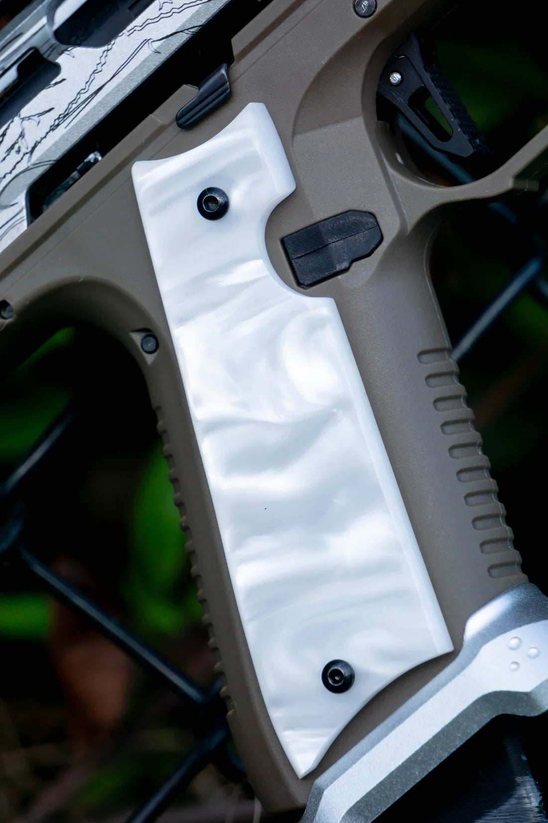 Kirinite Side Panels for CTM Grips